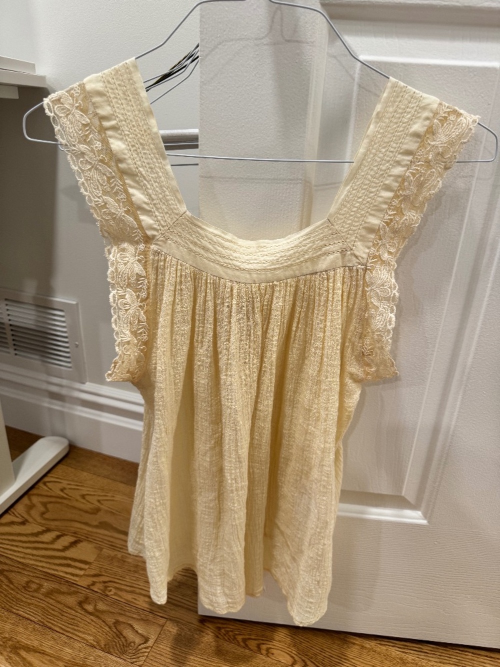 Muche et Muchette lace top , one size